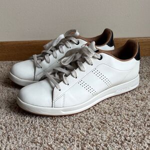 Kuru Roam Classic Court Tennis Shoes Sneakers White/Black Women’s 10 M